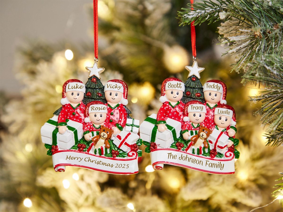 Personalized Christmas Family OrnamentChristmas Ornament 2025Christmas Ornaments with NamesFamily Christmas GiftChristmas Decor