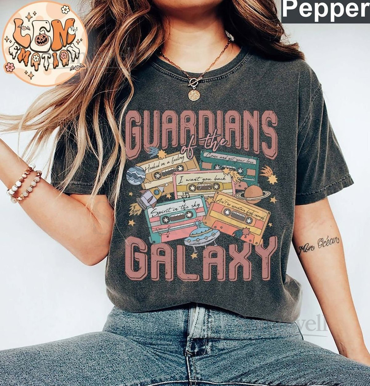 Retro Guardians of the Galaxy Comfort Color Shirt Vintage Avengers Team Shirt Star Lord Tee Superhero UFO Shirt Disney Family Trip 2024_96