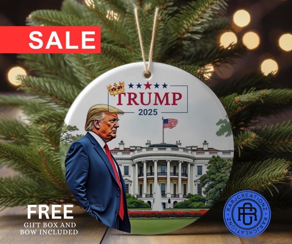 Donald Trump 2025 Christmas Tree Decor Political Trends Ceramic Ornament Holiday Gift King Trump 2025 Gift for her or Him