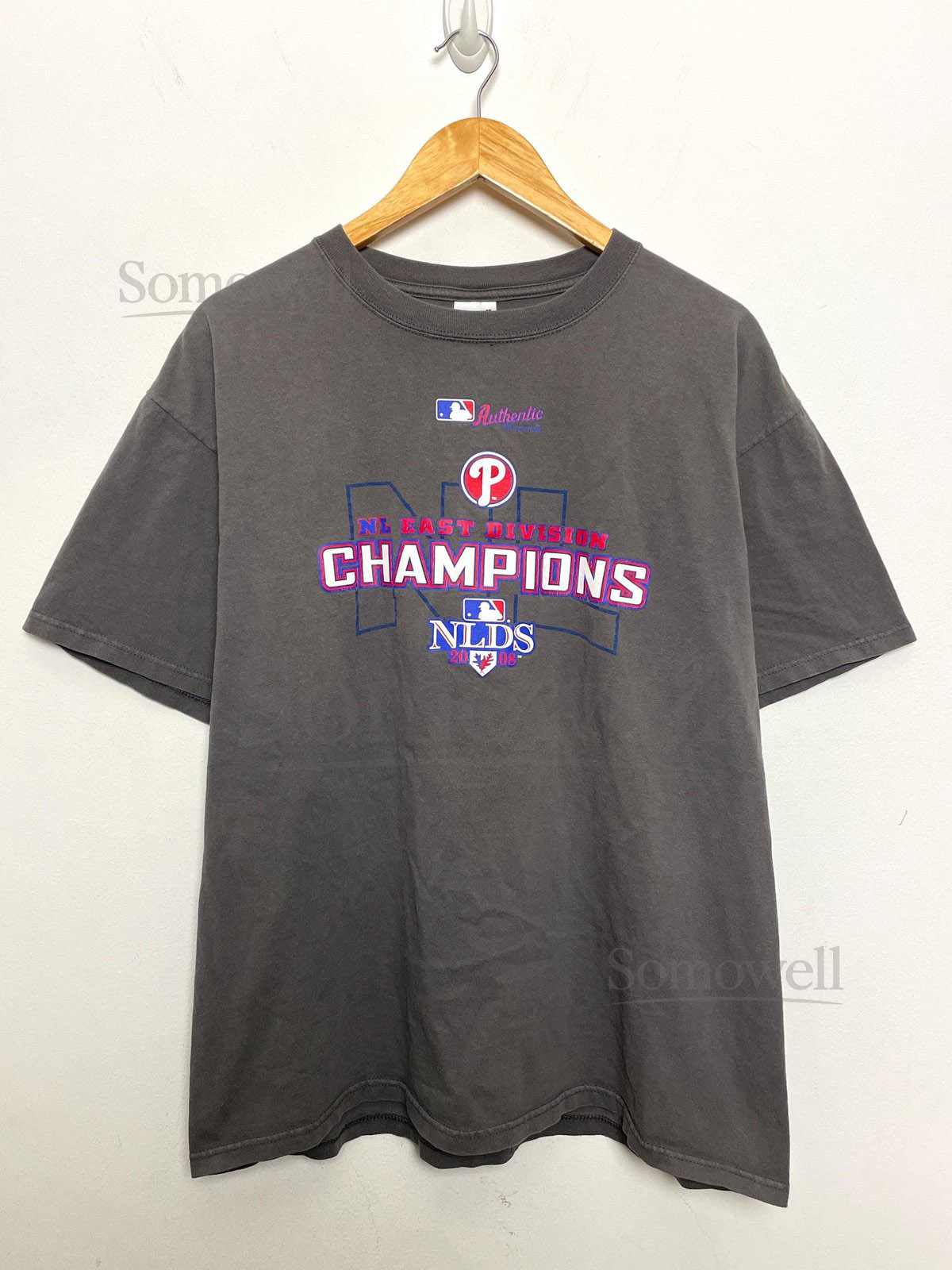 Vintage 2000s Philadelphia Phillies National League Champions MLB Baseball Spell Out Graphic Tee Shirt size adult XL_1008