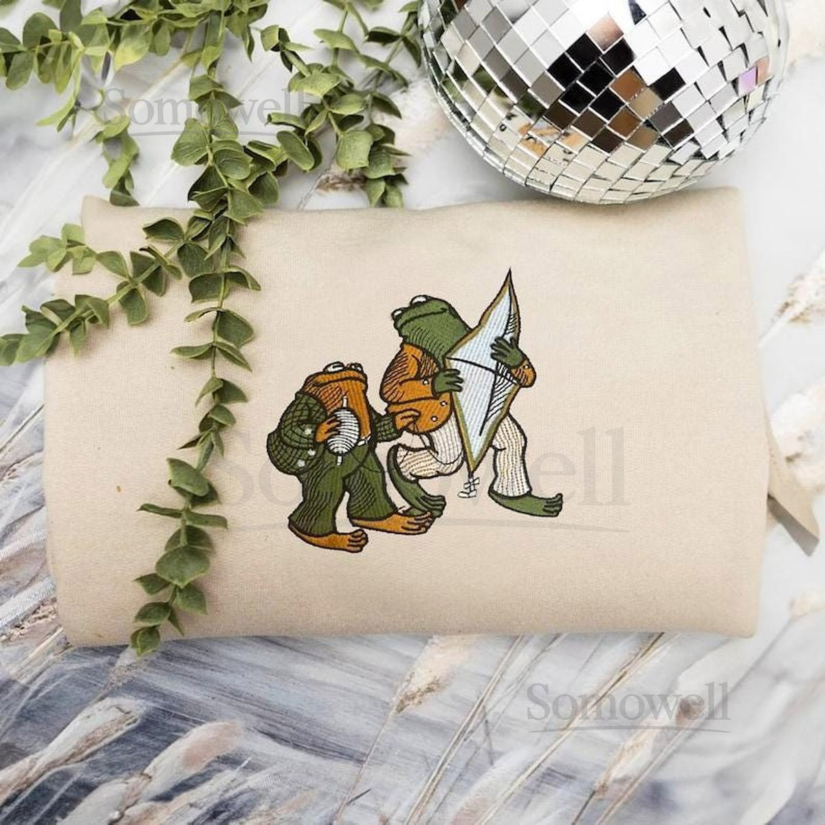 Frog And Toad Embroidered Shirt Cute Frog Shirt Classic Book Hoodie Nature Lovers Gift Book Lovers Sweatshirt Vintage Bookworm Tee_101