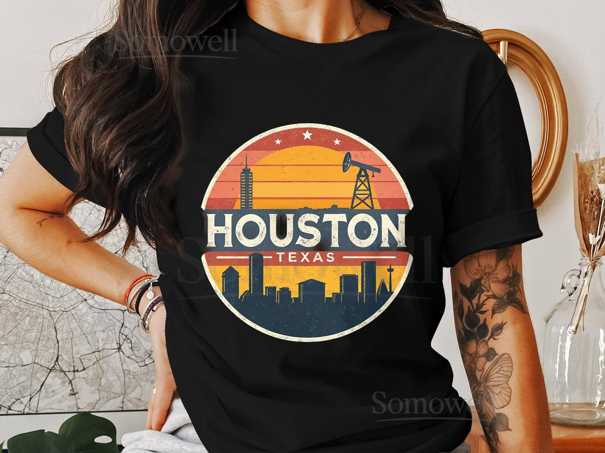 Houston Texas Cityscape Retro Design T-Shirt Vintage City Graphic Tee Houston Skyline Shirt Urban Style Gift for Texa_351