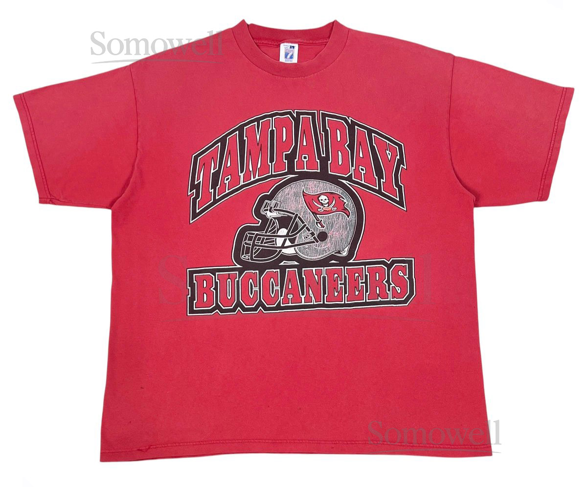 90s Vintage NFL Tampa Bay Buccaneers Logo 7 tee_15