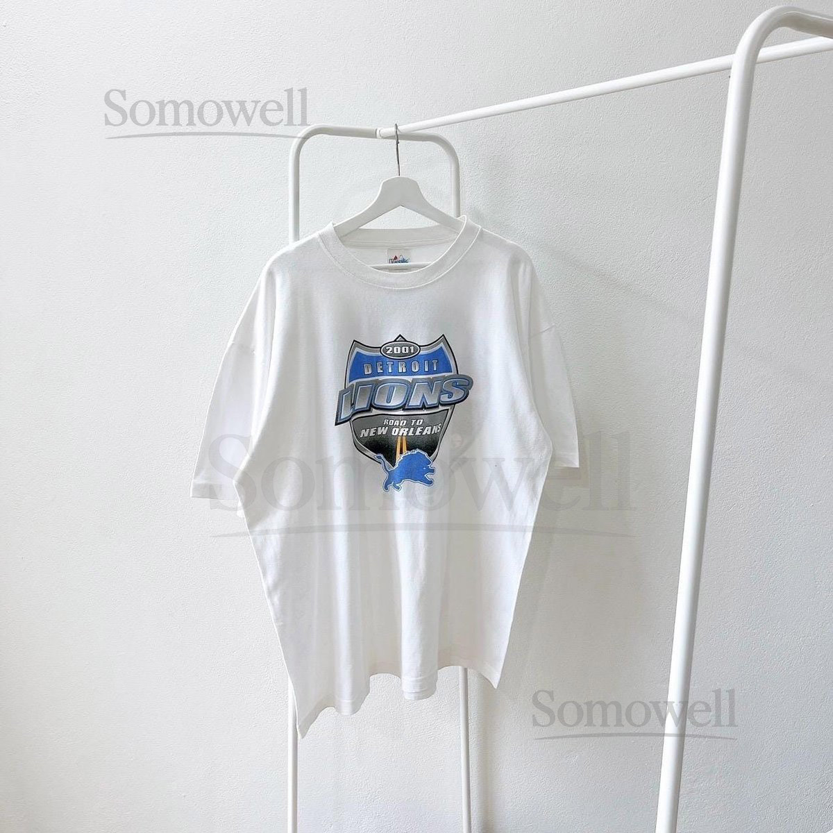 Vintage 00s Detroit Lions football 2001 vintage Majestic white t-shirt 2X_687
