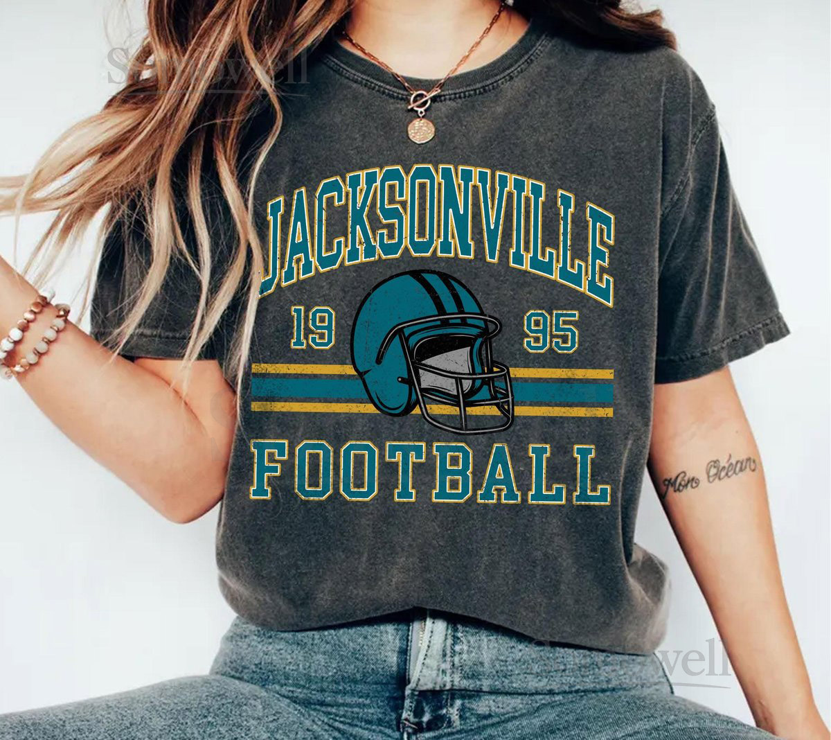 Comfort ColorsVintage Jacksonville Jaguars T-shirt Vintage Jacksonville Jaguars JacksonvilleFootball Tshirts Sports TshirtsJagua_78