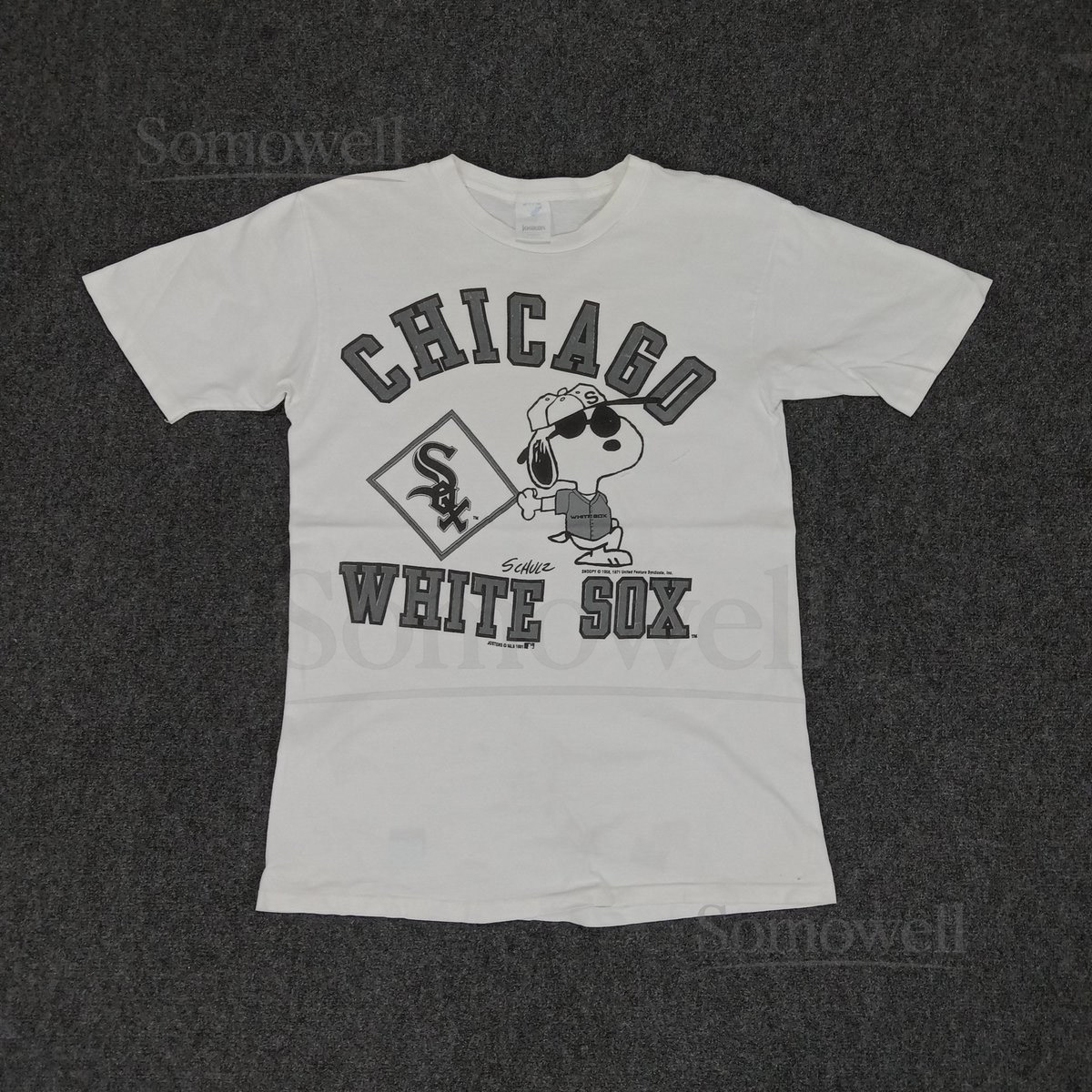Vintage 90's Snoopy X Chicago White Sox Tshirt_424