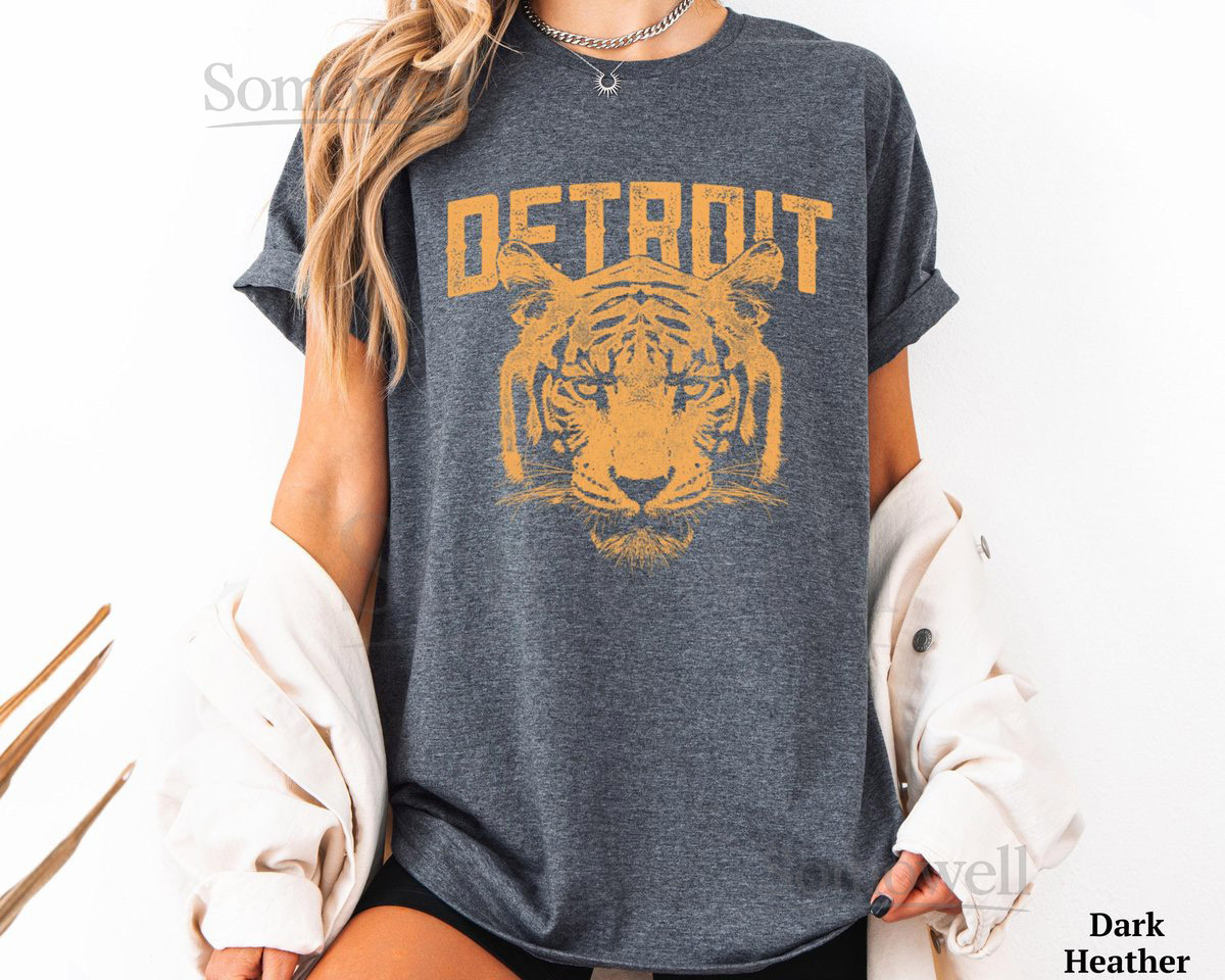 Retro Detroit Tigers Shirt Baseball Fan Tee Sweatshirt Crewneck_717