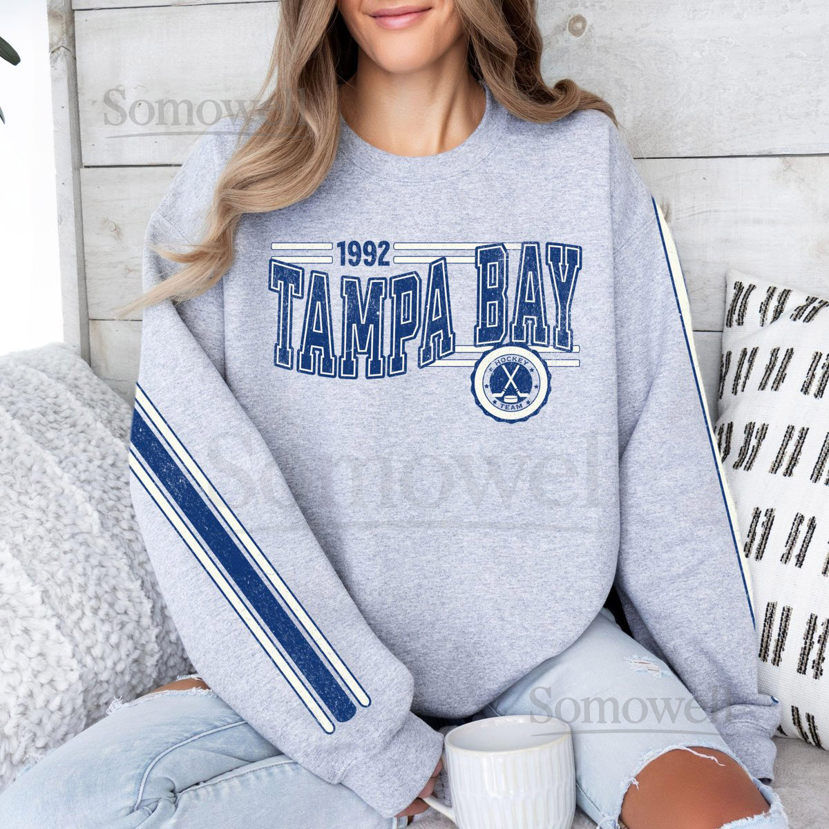 Tampa Bay Hockey Vintage Crewneck Sweatshirt Retro Lightning Hockey Team Sweatshirt Unisex Sleeve Print Distressed Hockey Shirt Fan Shirt_187