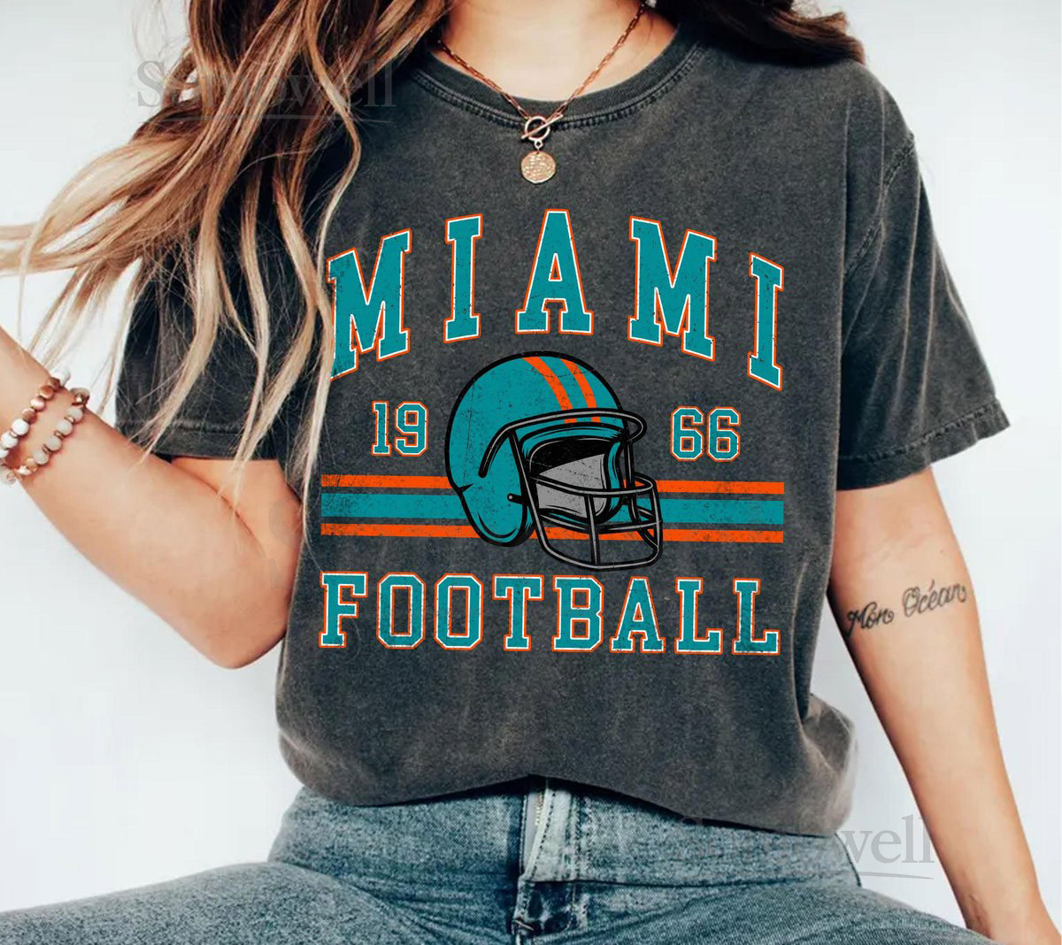 Comfort ColorsMiami Football Blue Est 1966 Retro T-shirt Miami Football Team Vintage 90s T-shirtAmerican Football T-shirtFor HerFor Him_276