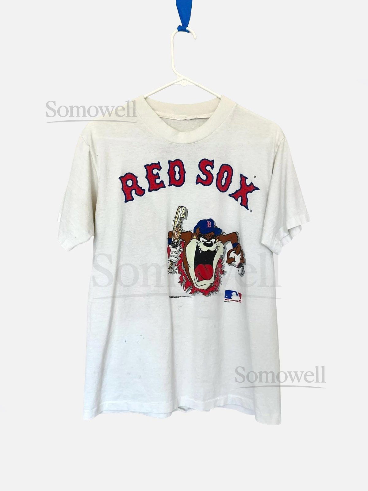 Red Sox 90s Taz Looney Toons shirt size medium_511