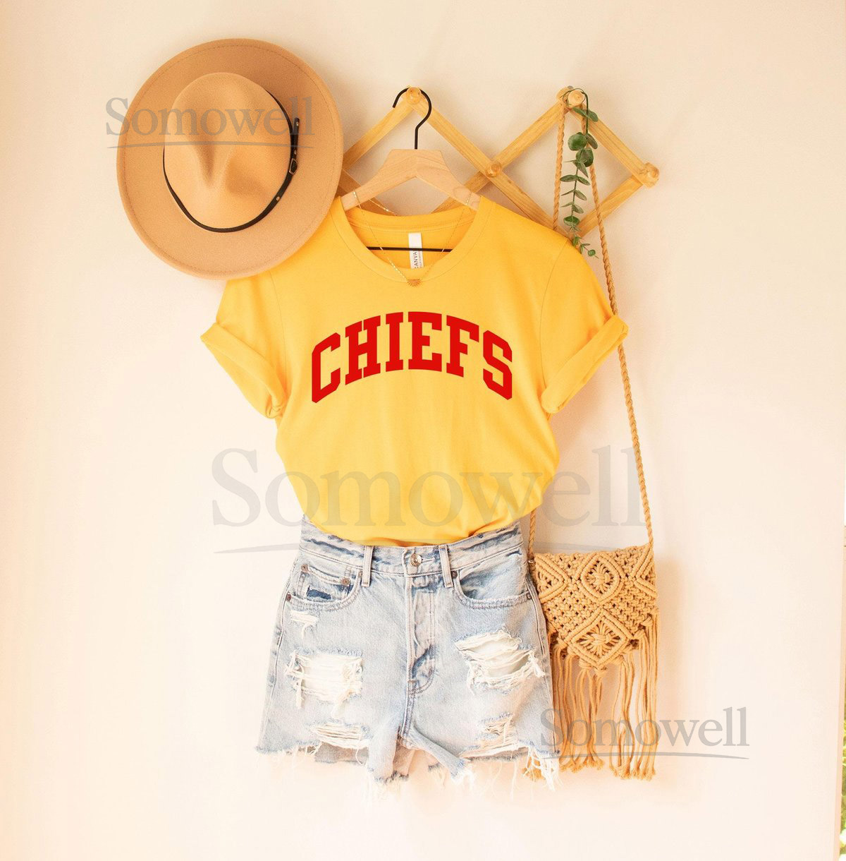Chiefs T-Shirt Chiefs t-shirt trendy Chiefs shirt Bella Canvas heather red jersey tee unisex cute Chiefs tee classic Chiefs tshirt_85