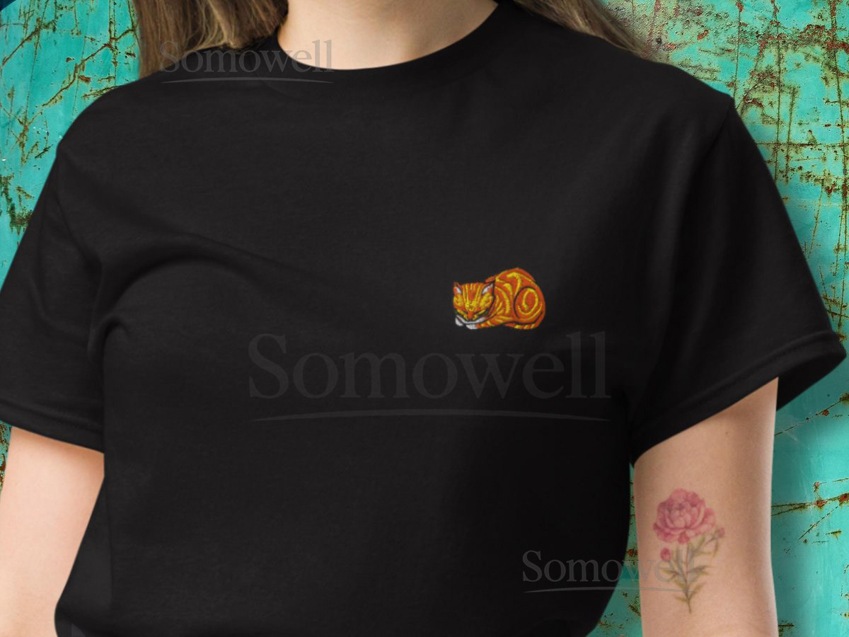 Embroidered Orange Tabby Cat T-Shirt Minimalist Pocket Tee_85