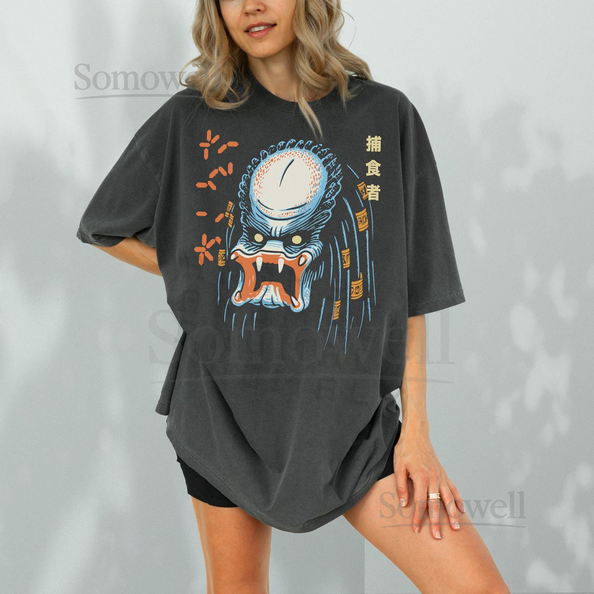 Vintage Sci-Fi Movie Graphic Tee Japanese Anime Style 80s Alien Monster_754