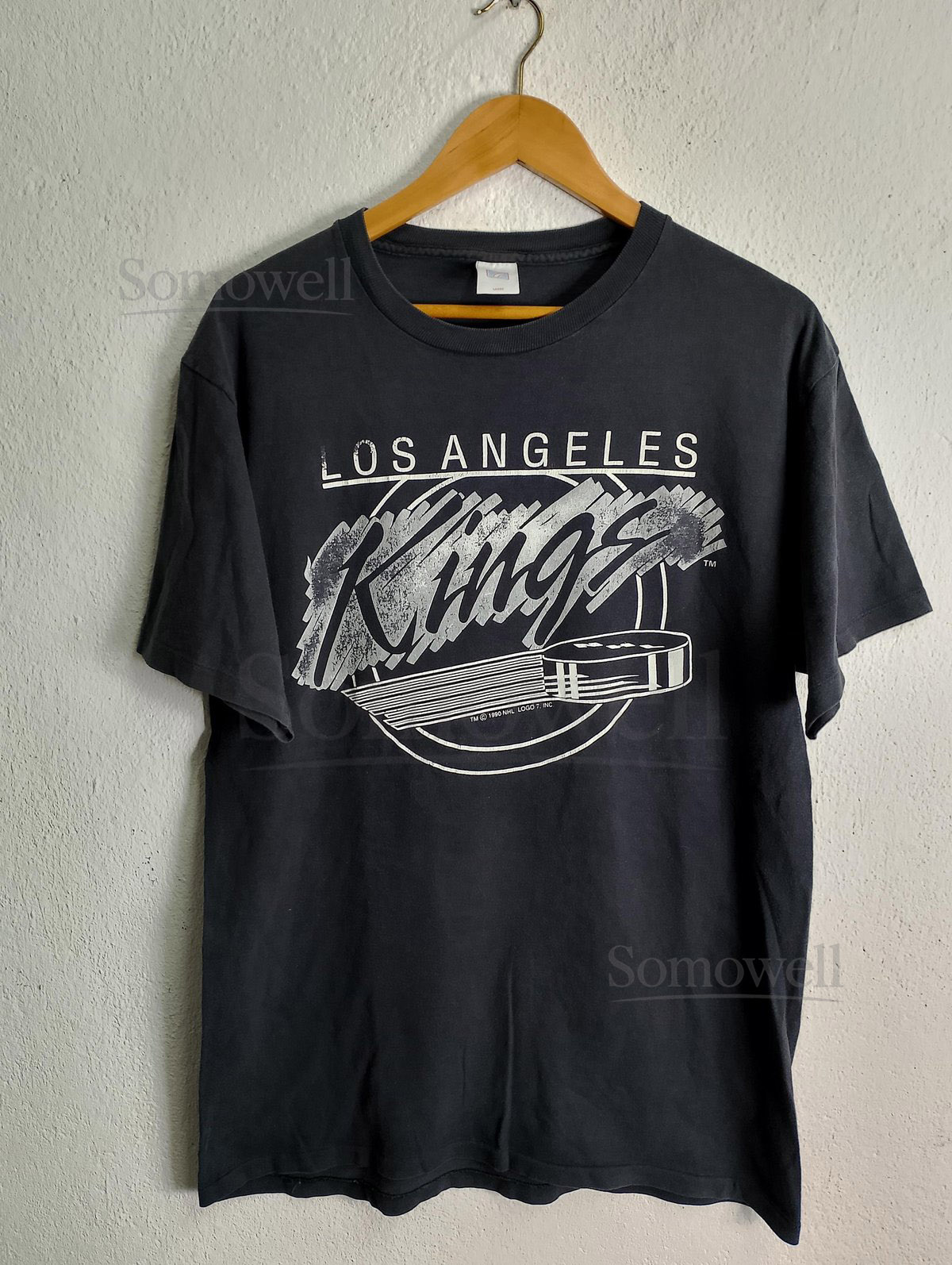 Vintage Los Angeles kings NHL t-shirt Large_428