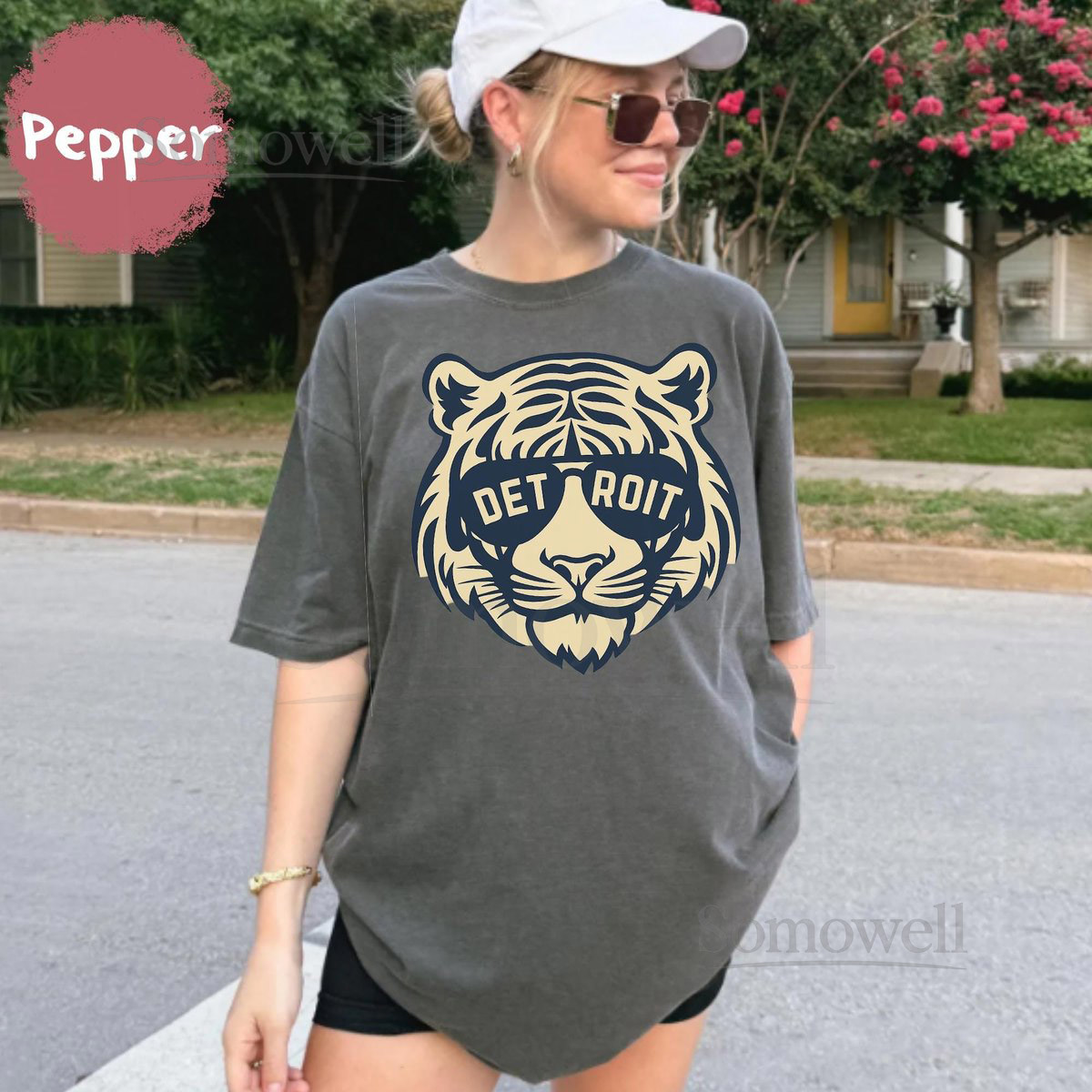 Detroit Baseball Tiger Graphic T-Shirt Unisex Comfort Colors Detroit Baseball Tee Vintage Baseball Fan Tee Vintage Tiger Mascot Shirt_140