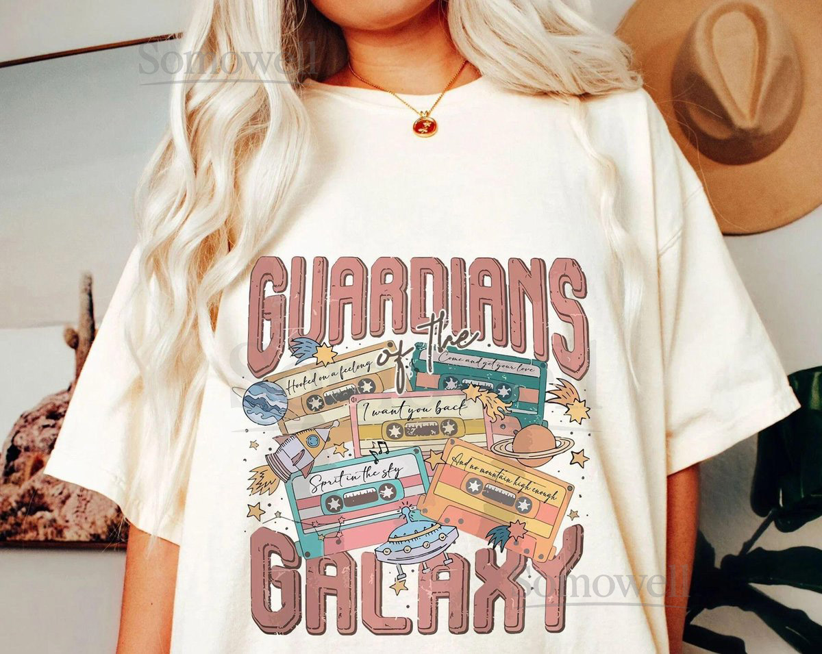 Marvel Guardians of the Galaxy Comfort Color Shirt Superhero Shirt Disney Family Trip Shirt Vintage Avengers Team T-Shirt Star Lord Tee_611