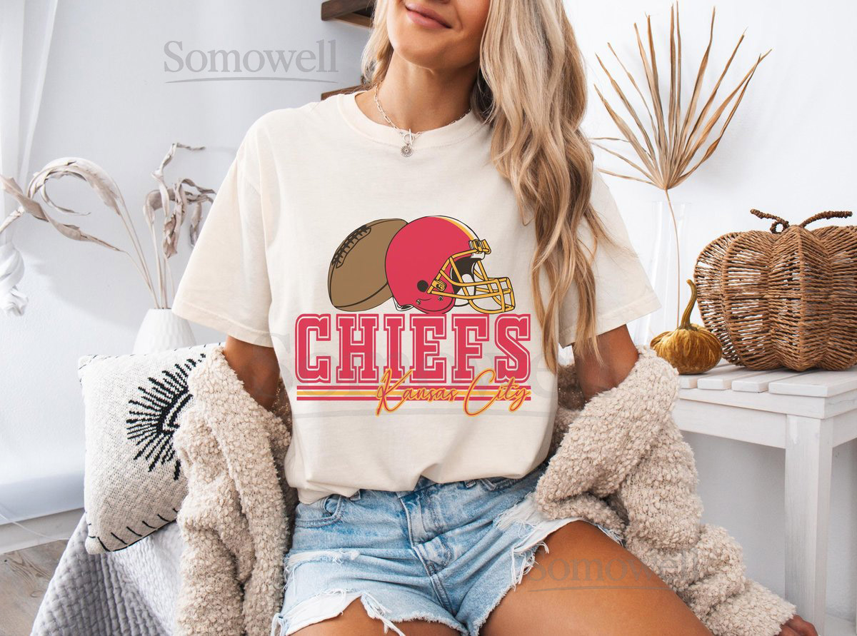 Comfort Colors Kansas City Football T-Shirt Vintage Chiefs Game Day Fan Tee_102