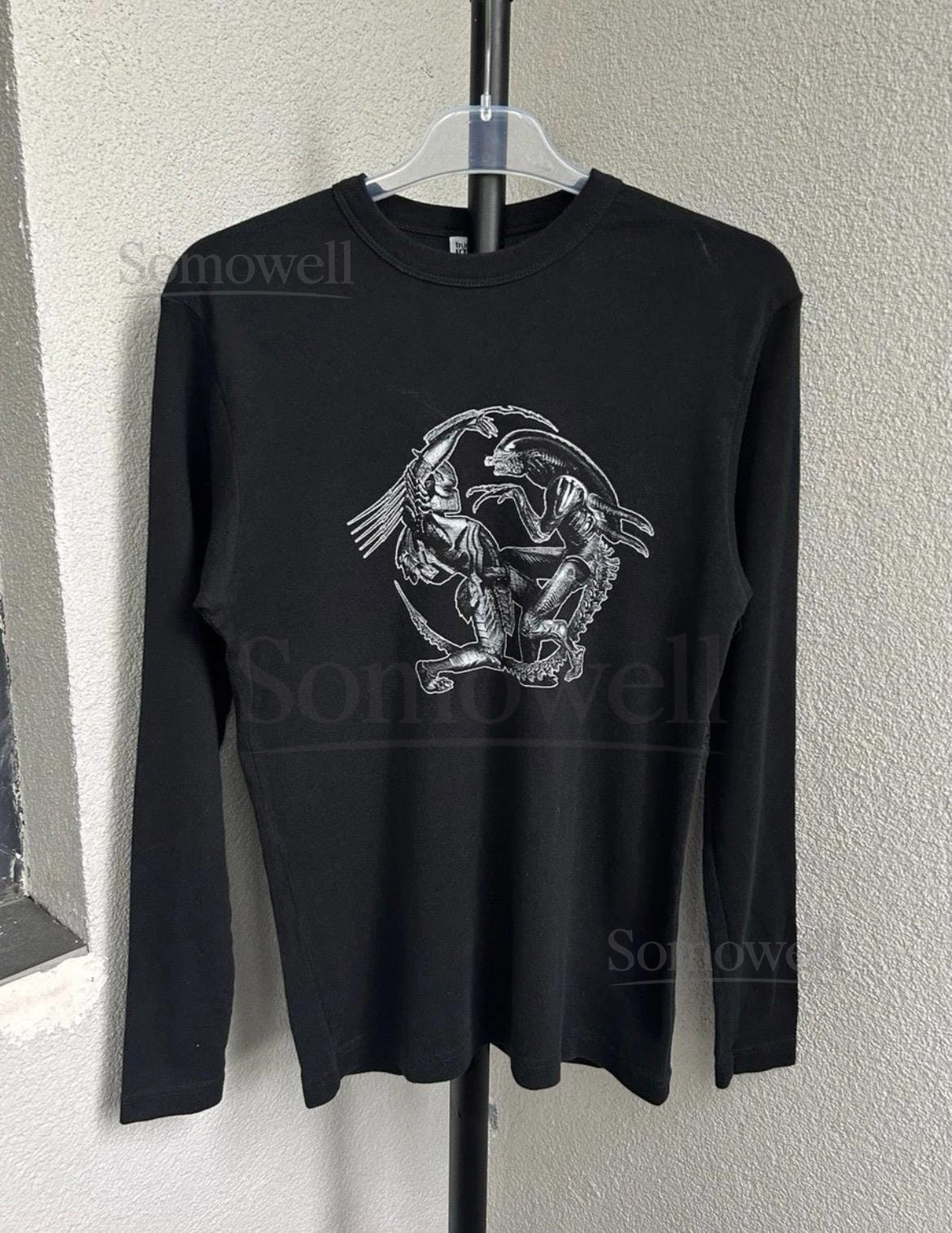 Vintage 2005 Alien vs Predator Promo Movie Long Sleeve Shirt Size M_677