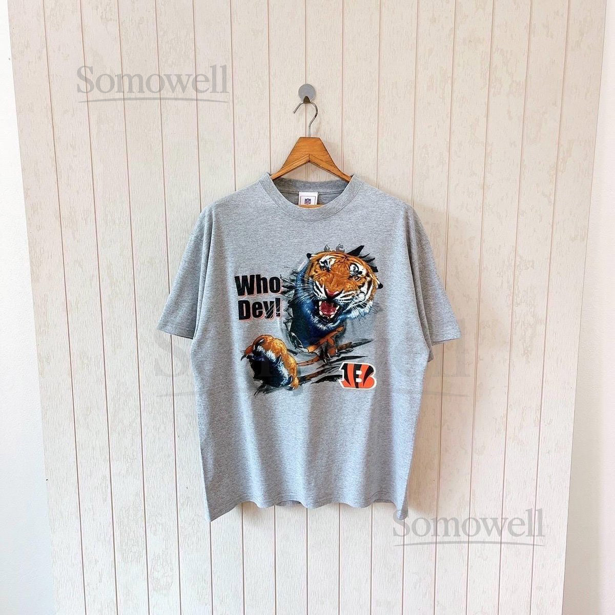 Vintage 2000s Cincinnati Bengals T-shirt - 00s NFL official size XL_907