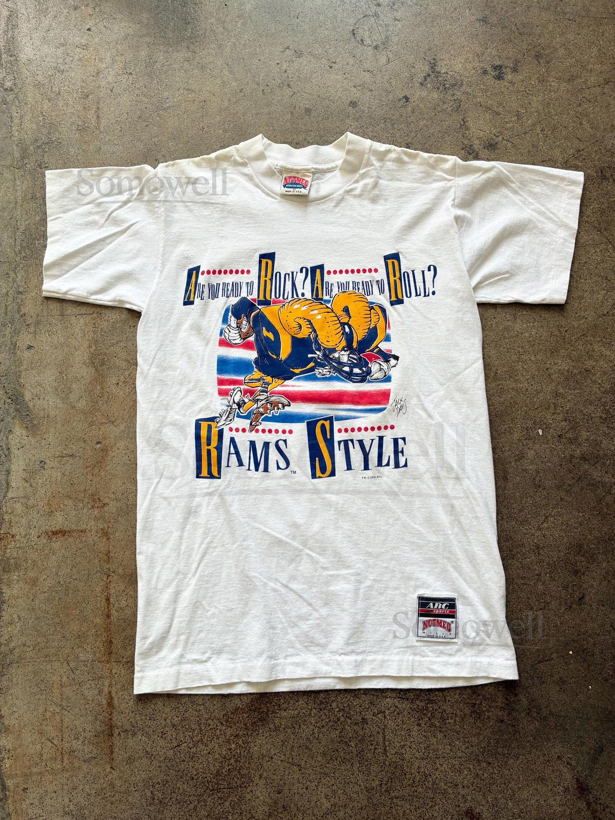 Vintage 90s 1990s 1991 Los Angeles Rams Nutmeg T-shirt Made in USA Medium tag Small approx fit Jack Davis_784