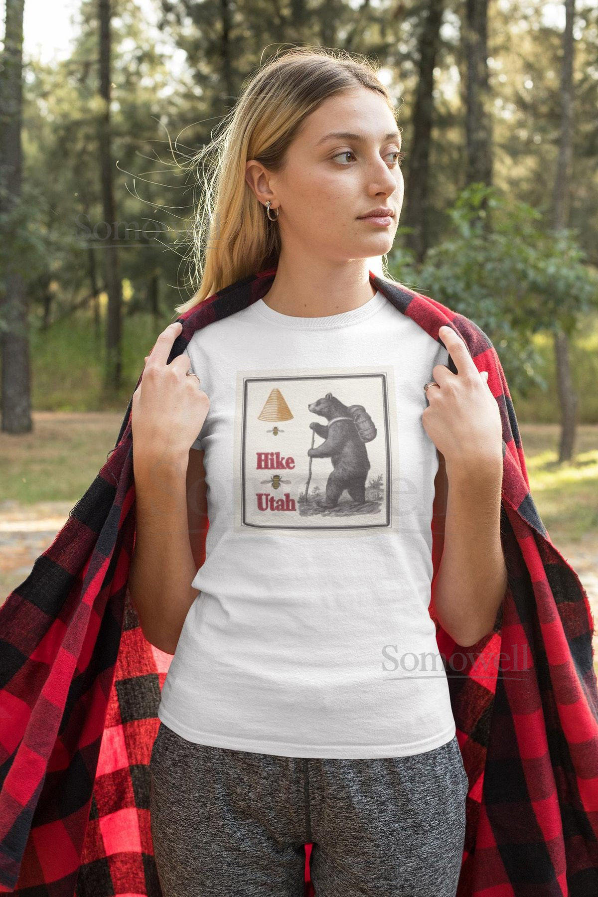 Vintage Bear Graphic T Shirt - Hike Utah_708