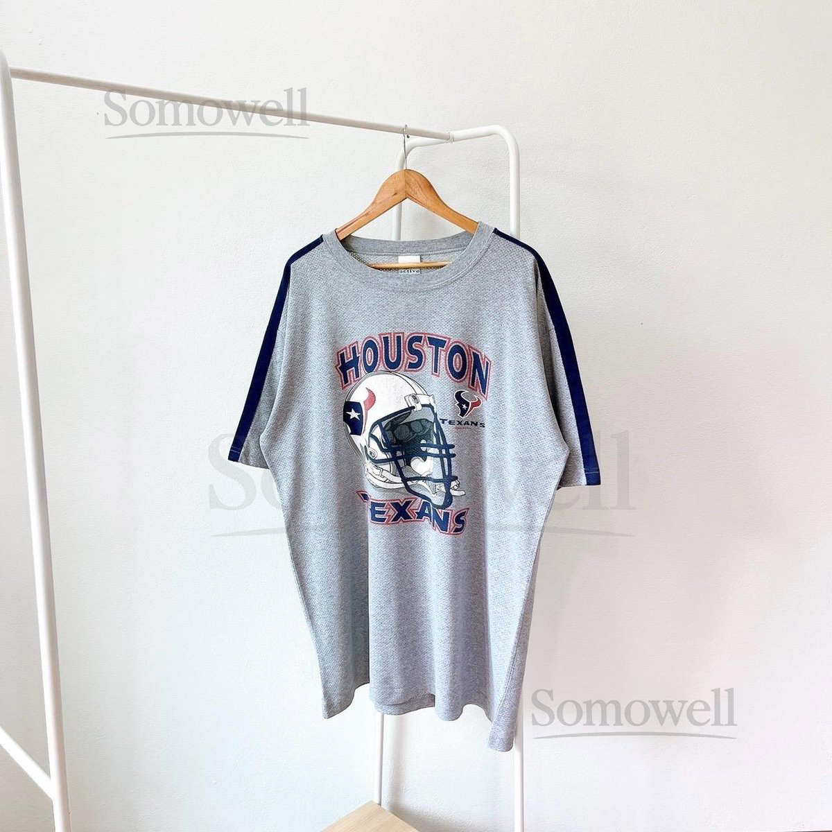 Vintage 2000s Houston Texans t-shirt NFL vintage Y2K Acti_927