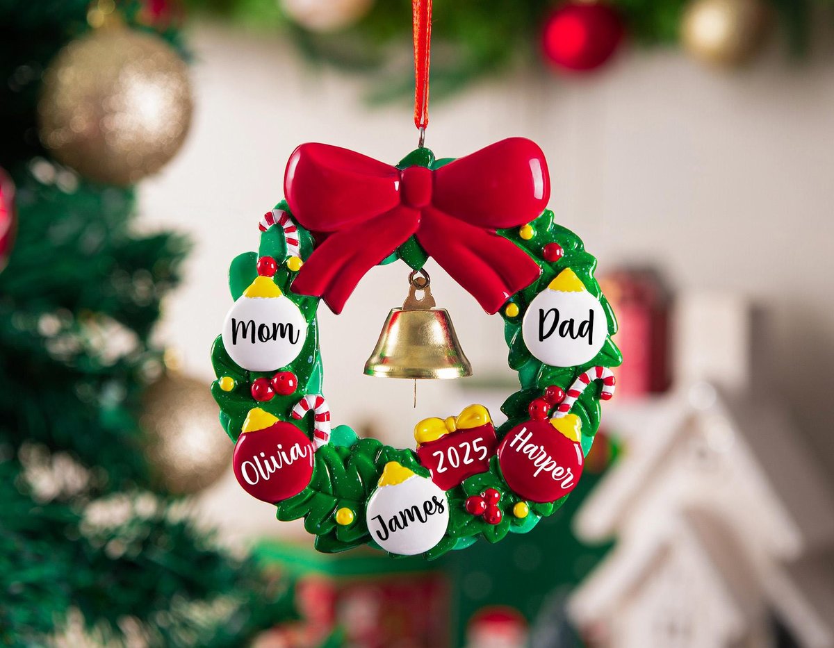 Personalized Resin Family Christmas Ornament Custom 2025 Christmas Ornament Family Keepsake Family Holiday Christmas GiftChristmas Decor