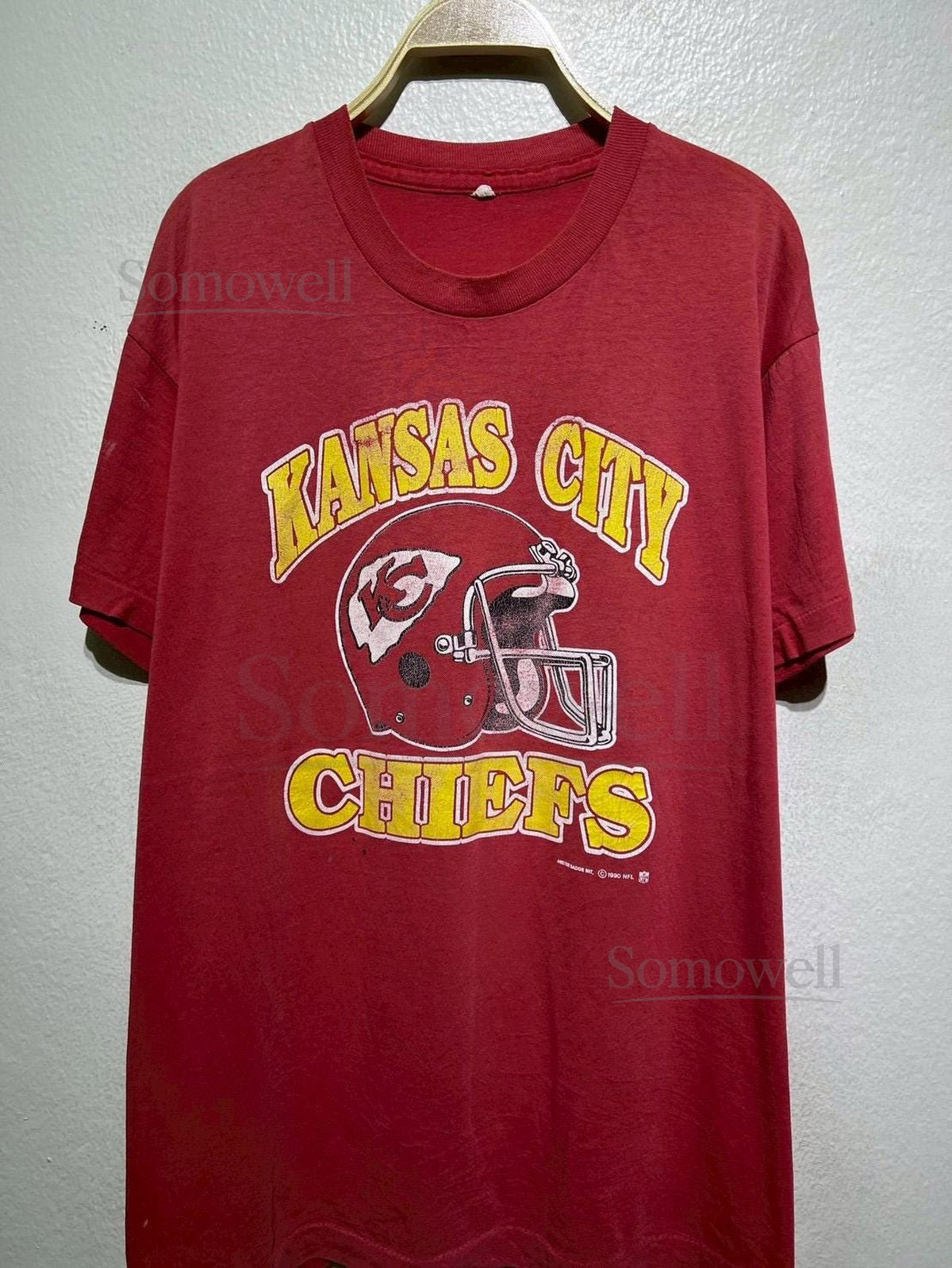 Vintage 90s Kansas City Chiefs T-Shirt Size XL Distressed Faded NFL Football Tee Throwback Logo Paper Thin Sportswear Fan Apparel Helmet_786