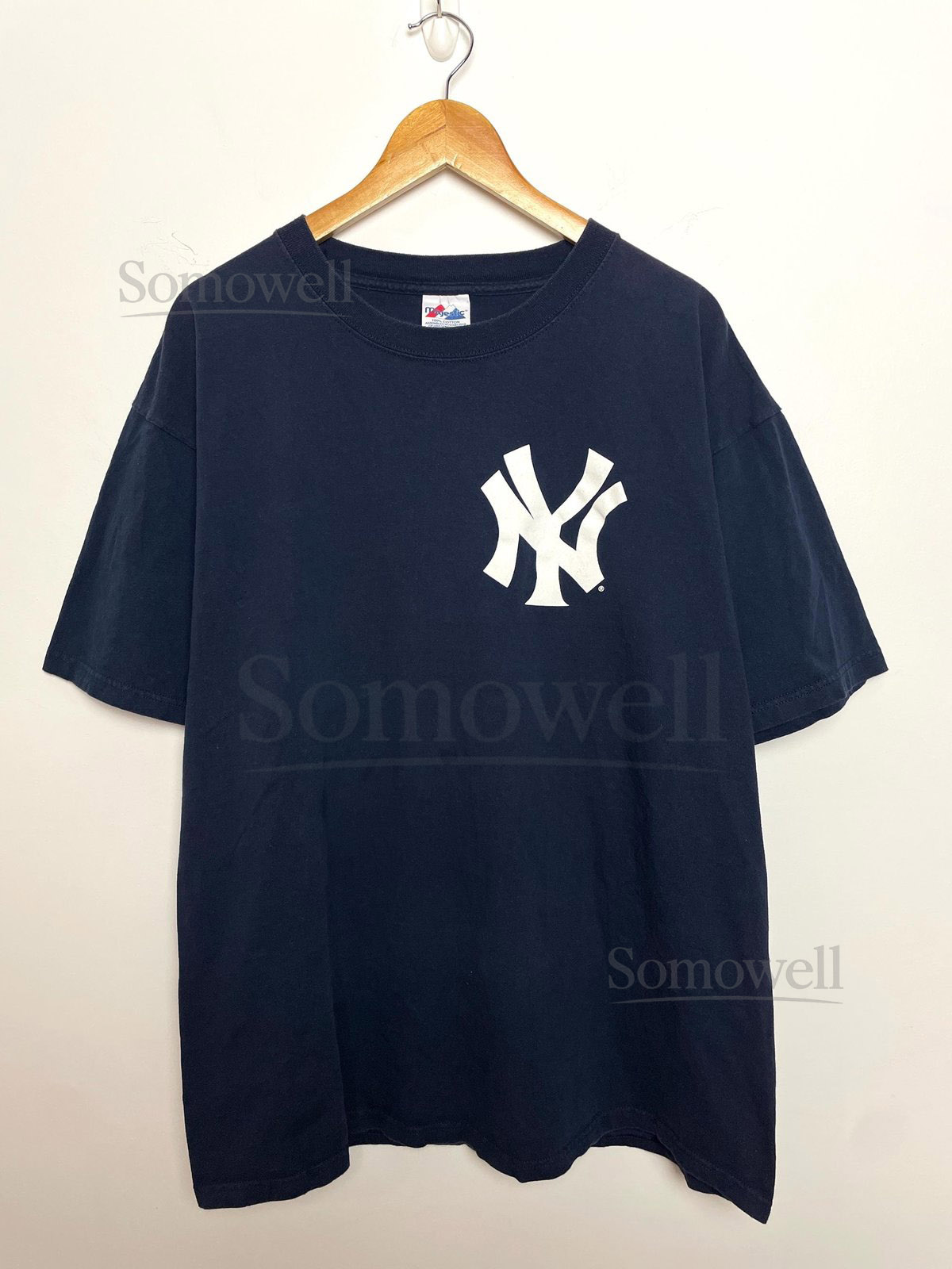 Vintage 2003 New York Yankees Aaron Boone Jersey Tee Shirt size adult XL_408