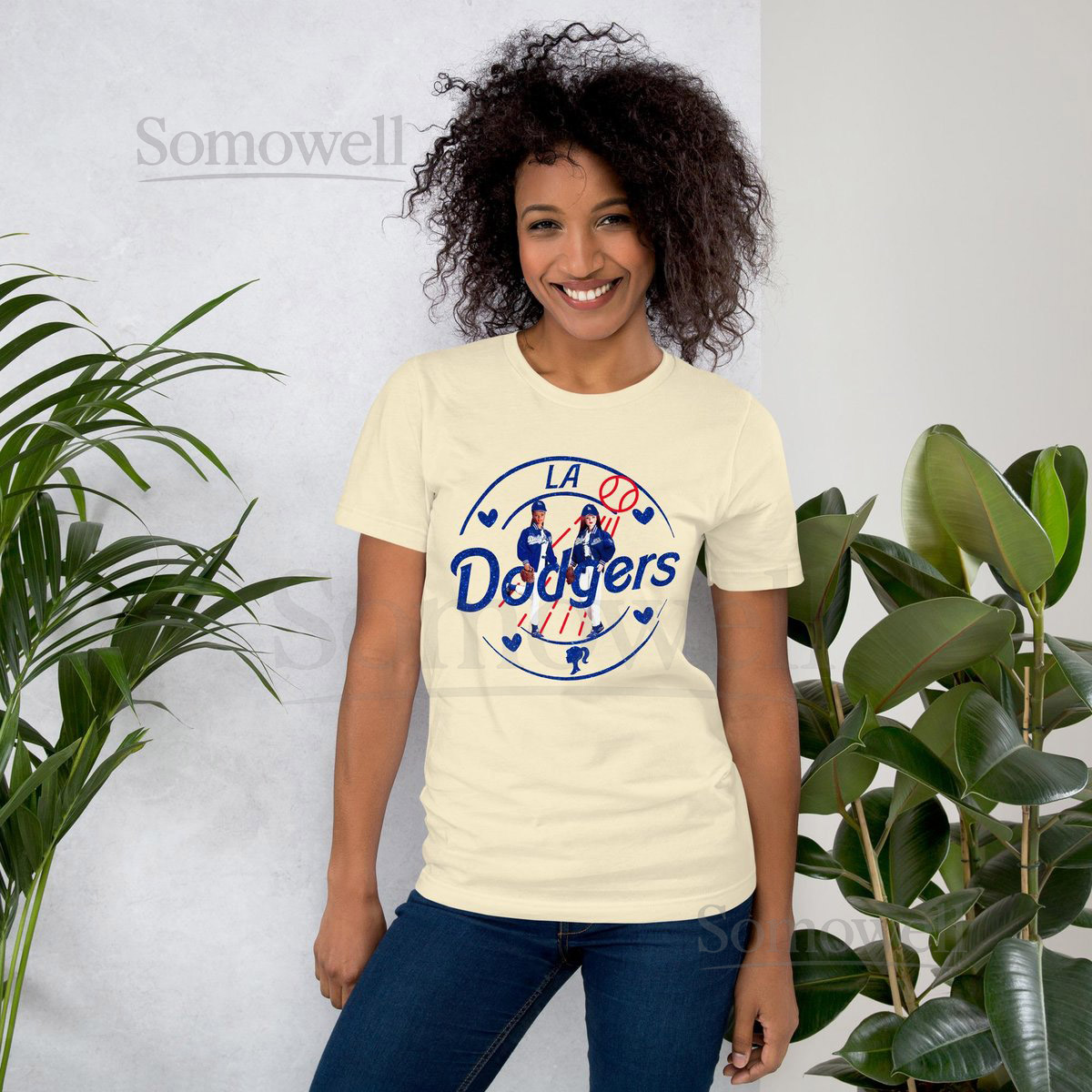 Los LaTina Doll Womans Girls t-shirt_660