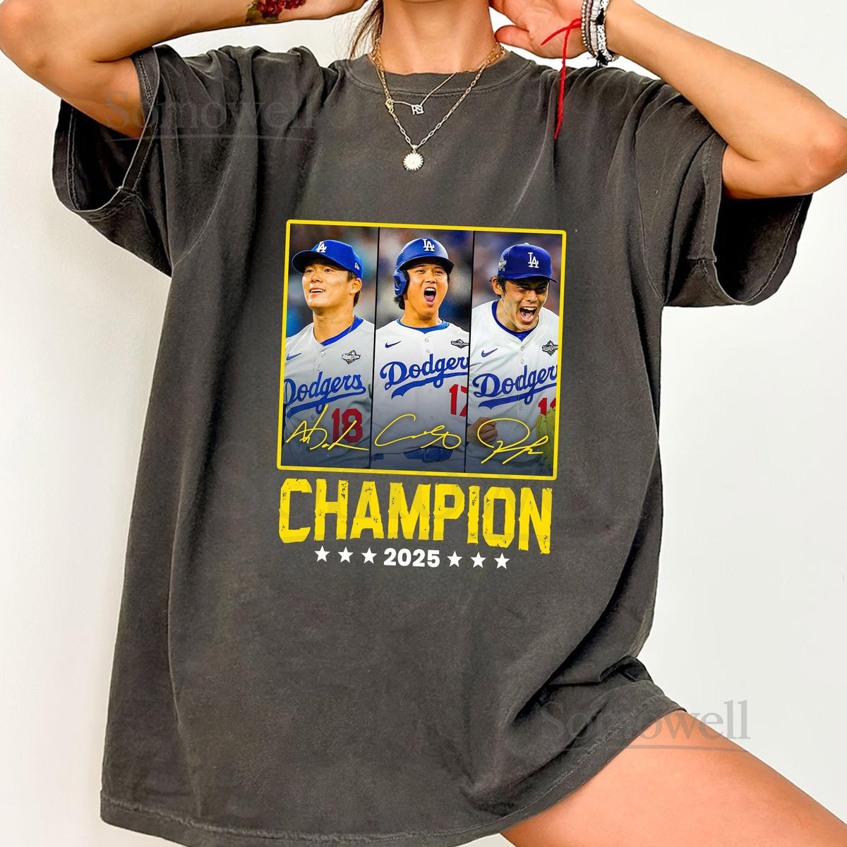 LA World Series Champions 2025 Unisex T-Shirt Gift For Football Fans Trendy Shirt_563