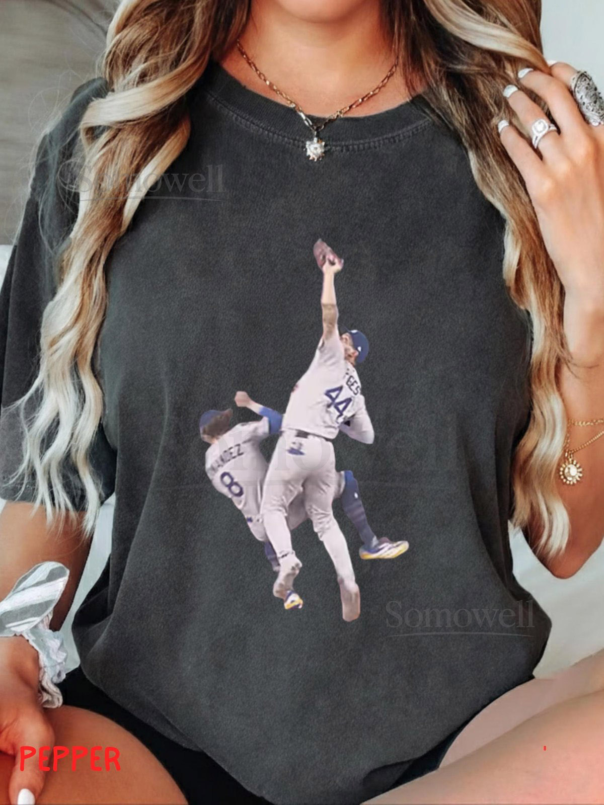 THE CATCH - Famous LA Baseball Champs Champions Outfield Collisio T-Shirt_804