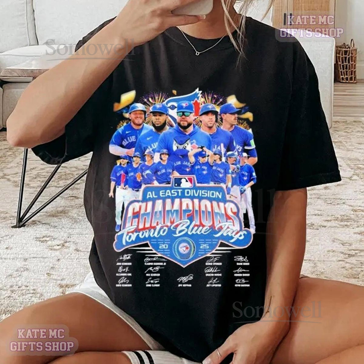 Toronto Blue Jays 2025 AL East Division Champion Team Players Signatures Shirt Toronto Blue Jays Shirt Toronto Baseball Champions 2025_855