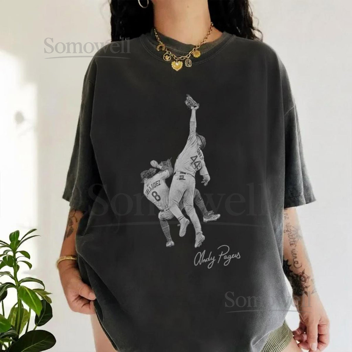 Andy Pages Game 7 Catch ShirT LA Baseball The Catch Shirt Dodgers World Series Tee Back 2 Back Shirt_34