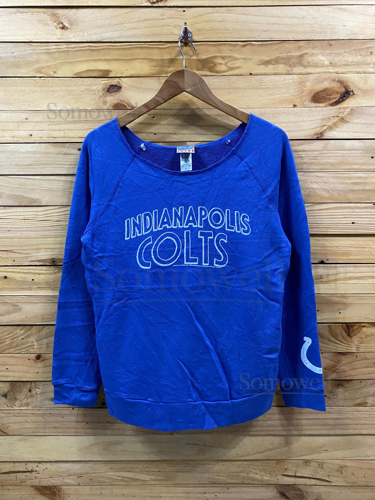 Vintage y2k junk food Indianapolis Colts cut off neck sweatshirt size f_1036