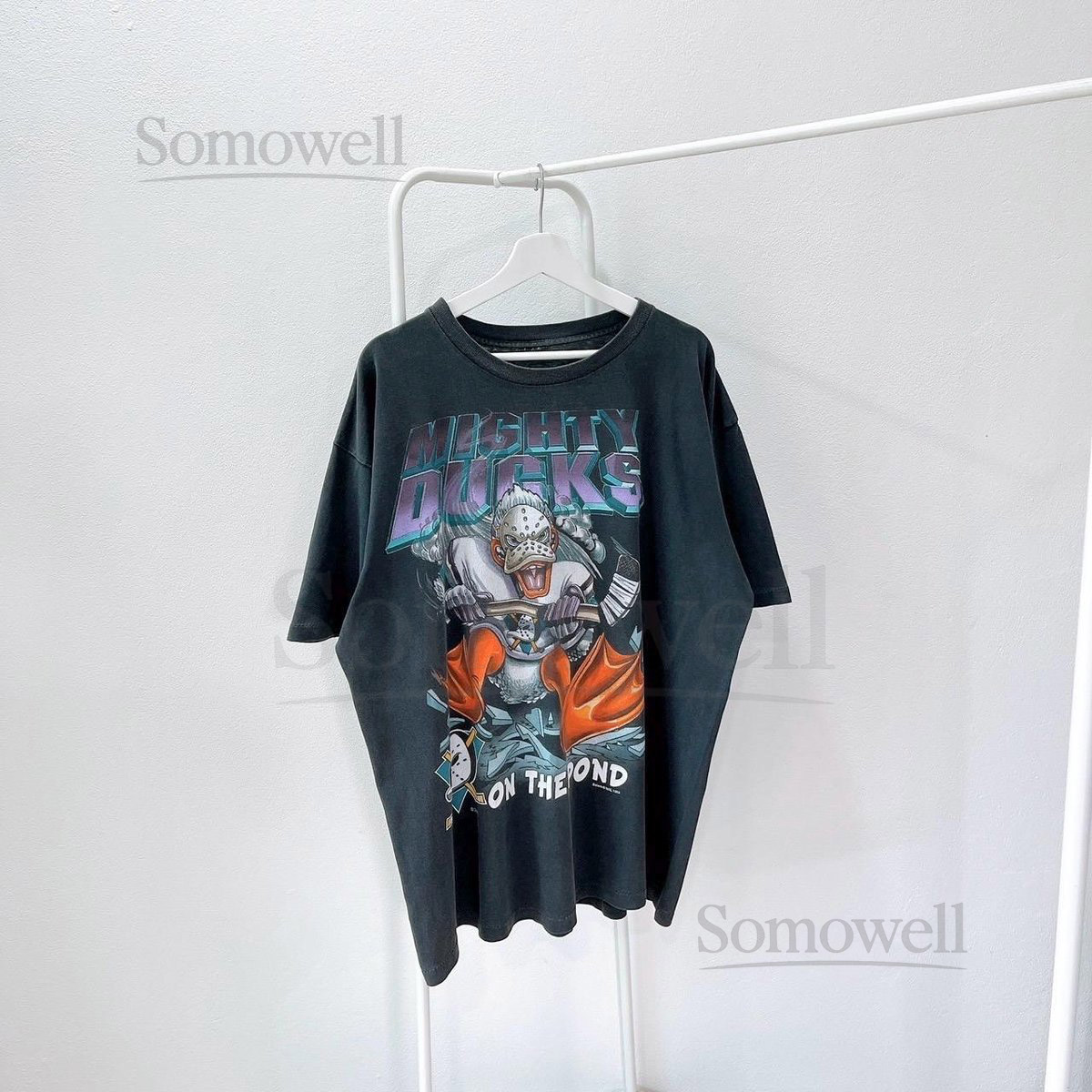 Vintage 1990s Anaheim Mighty Ducks NHL T-shirt XL_668