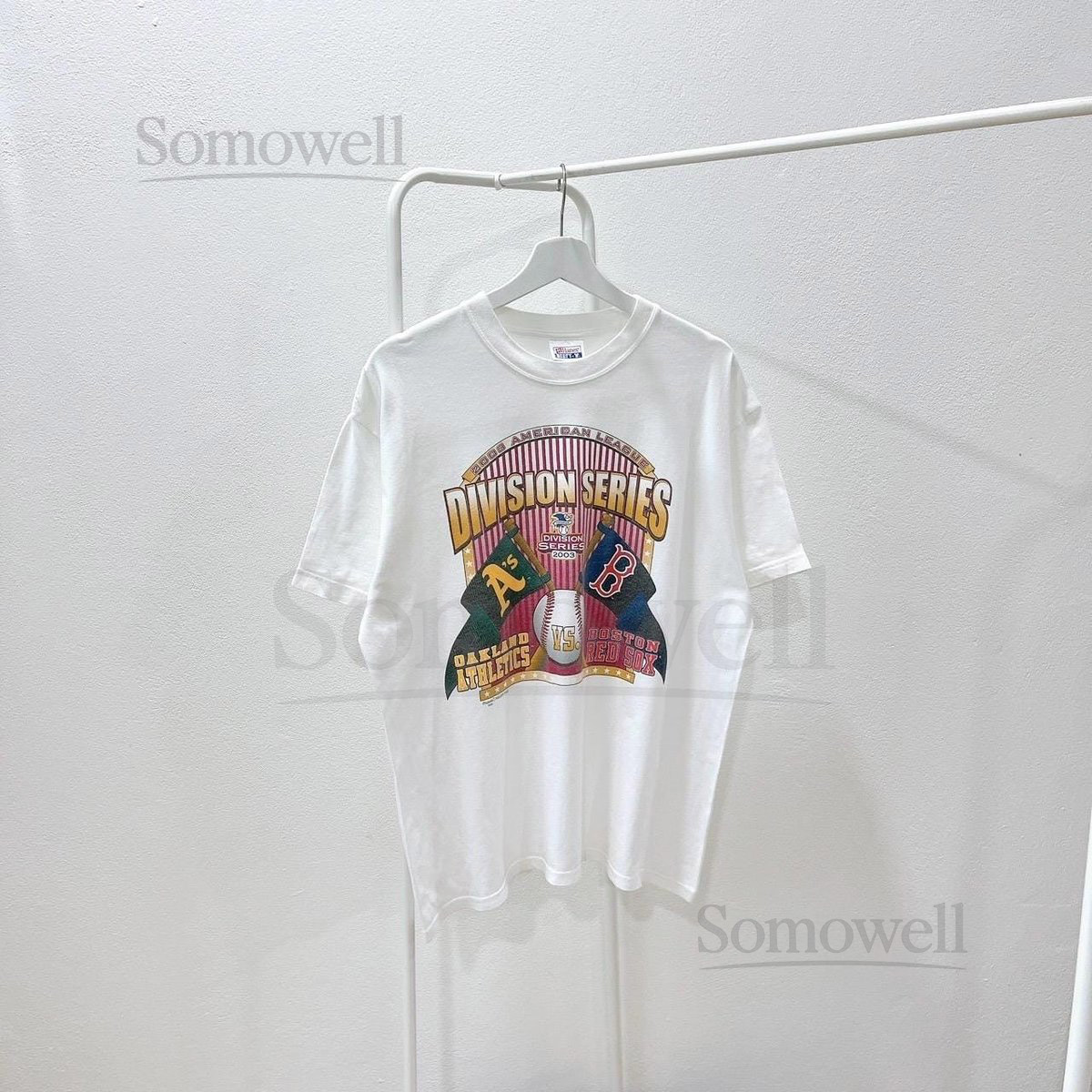 Vintage 2000s Oakland Athletics Vs Boston Red Sox T-Shirt MLB Hanes L_602