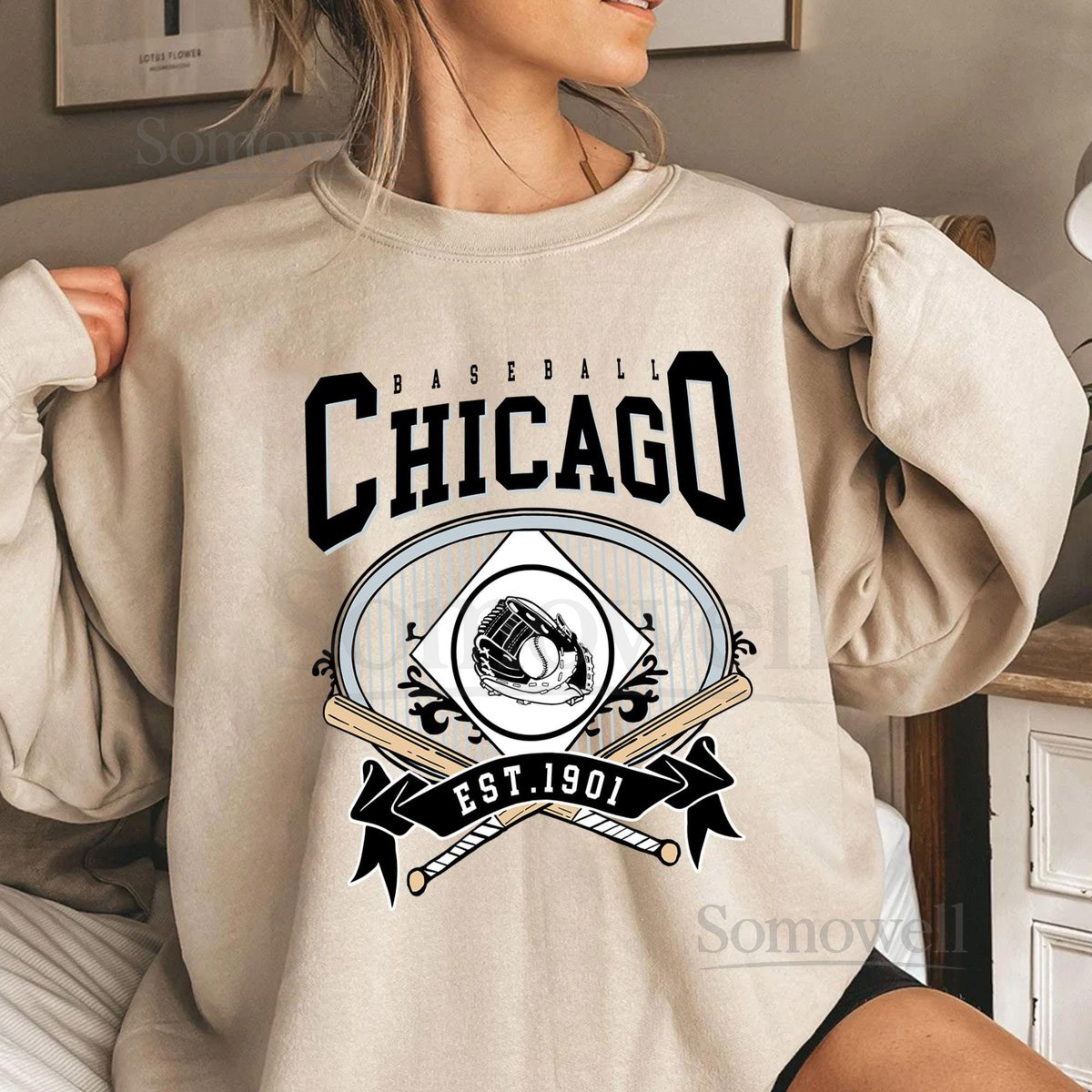 Chicago Baseball Gloves Balls Hoodie Vintage Game Day T-Shirt Crewneck Sweatshirt Retro Sports Fan Gift_2