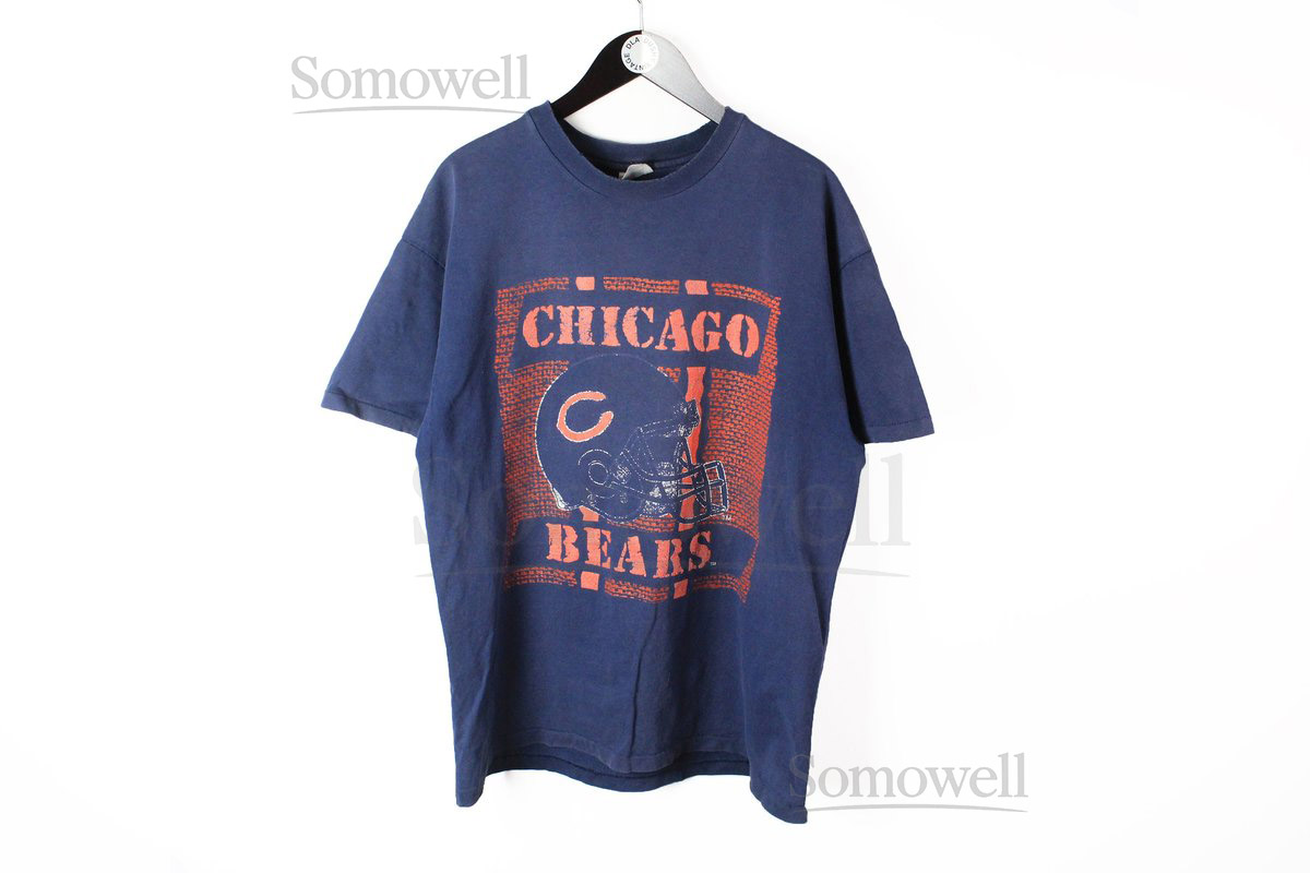 vintage BEARS CHICAGO Hanes men's t-shirt Size Xl authentic crew neck big logo sports wear nfl football made in USA navy blue tee summer_998