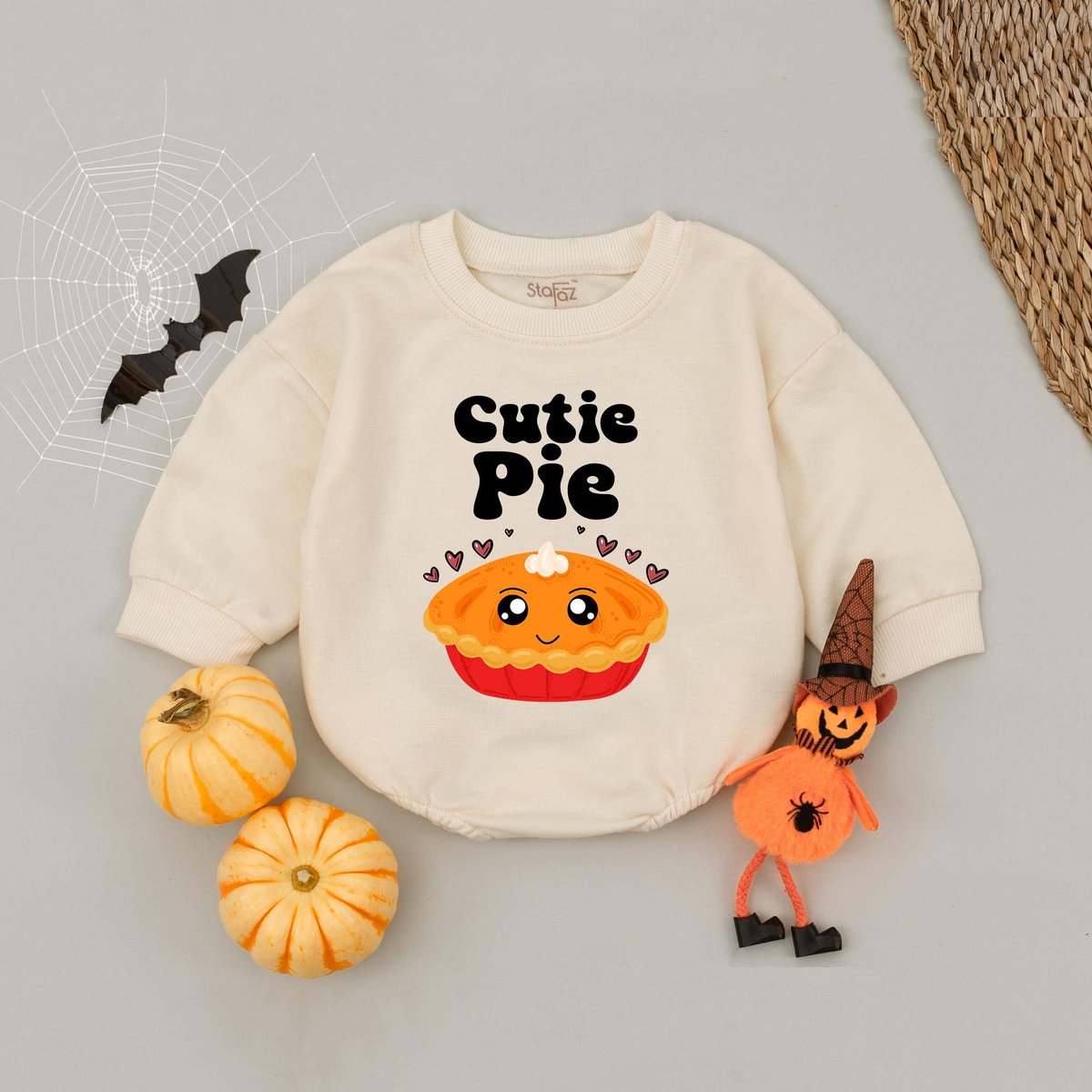 Cutie Pie Bubble Romper Cute Kawaii Pie Bodysuit for Baby Girls or Boys Foodie Baby Shower Gift Cuti