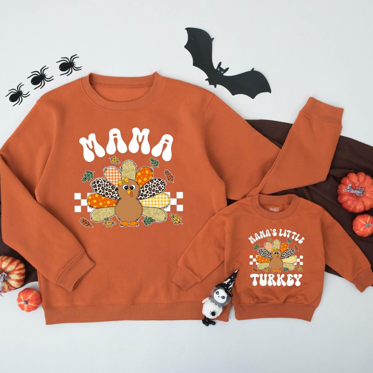 Mama and Mama's Turkey Matching Sweatshirt Thanksgiving Mommy and Baby Fall Family Outfit Little Tu 435