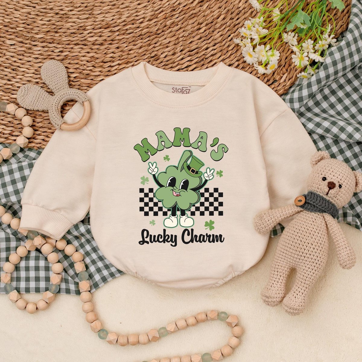 Mama's Lucky Charm Baby Romper Green Clover Baby Bodysuit St Patrick's Day Romper Baby Patrick's 184