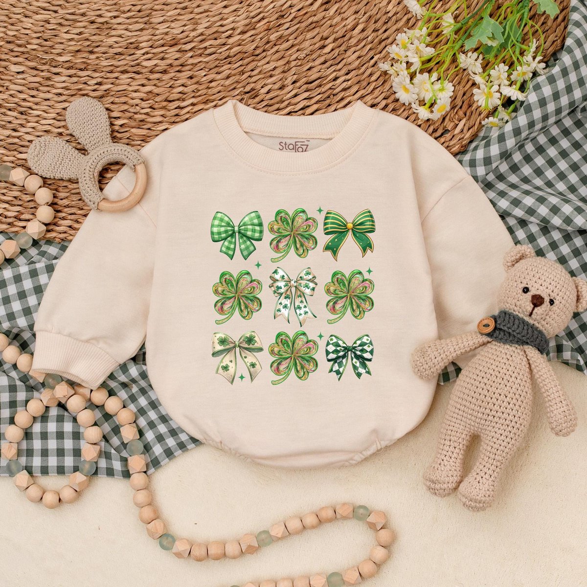 Patrick's Day Bow Baby Romper Green Clover Bow Baby Bodysuit St Patrick's Day Romper Baby Patrick3 186