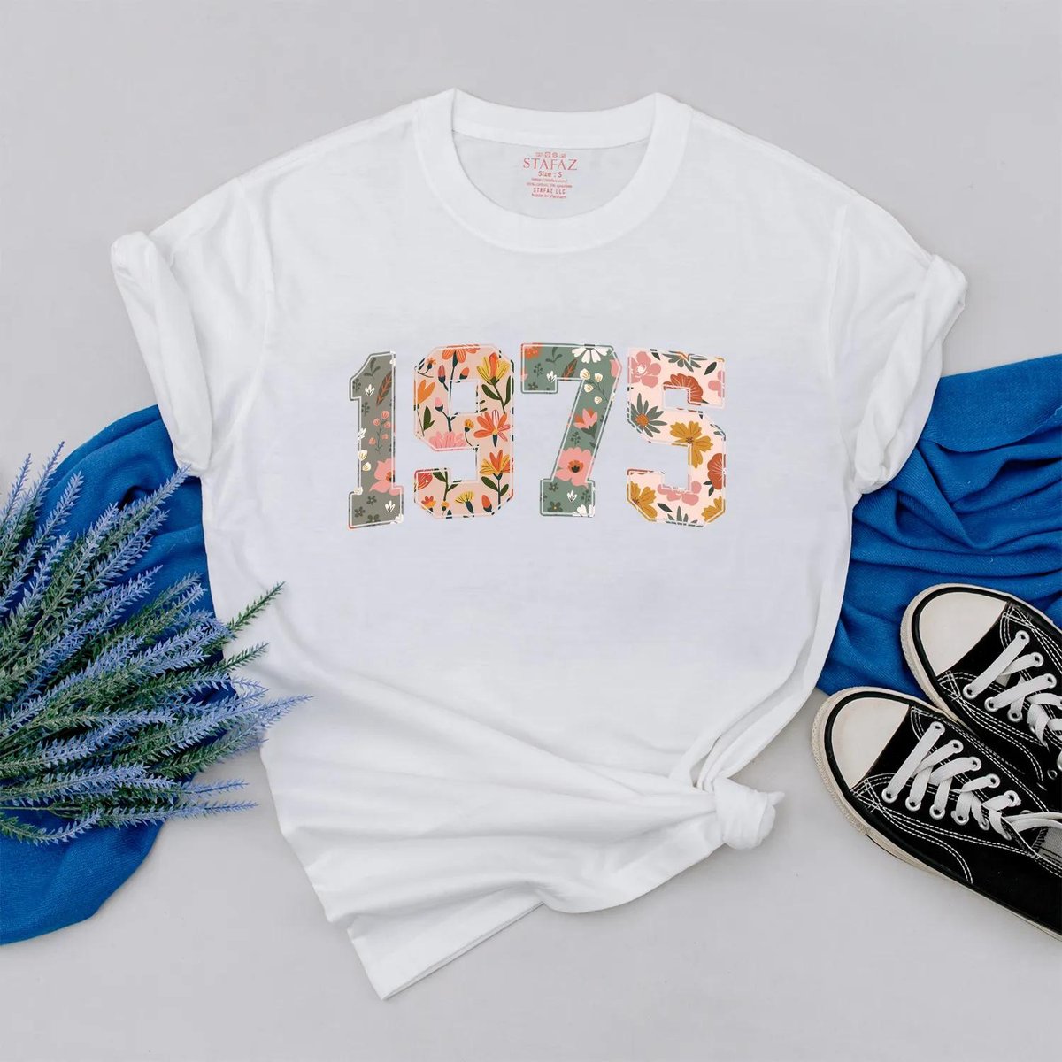 Personalized 1975 Floral Shirt Retro Flower Birthday Shirt for Women 50th Birthday Gift for Women Gi 430