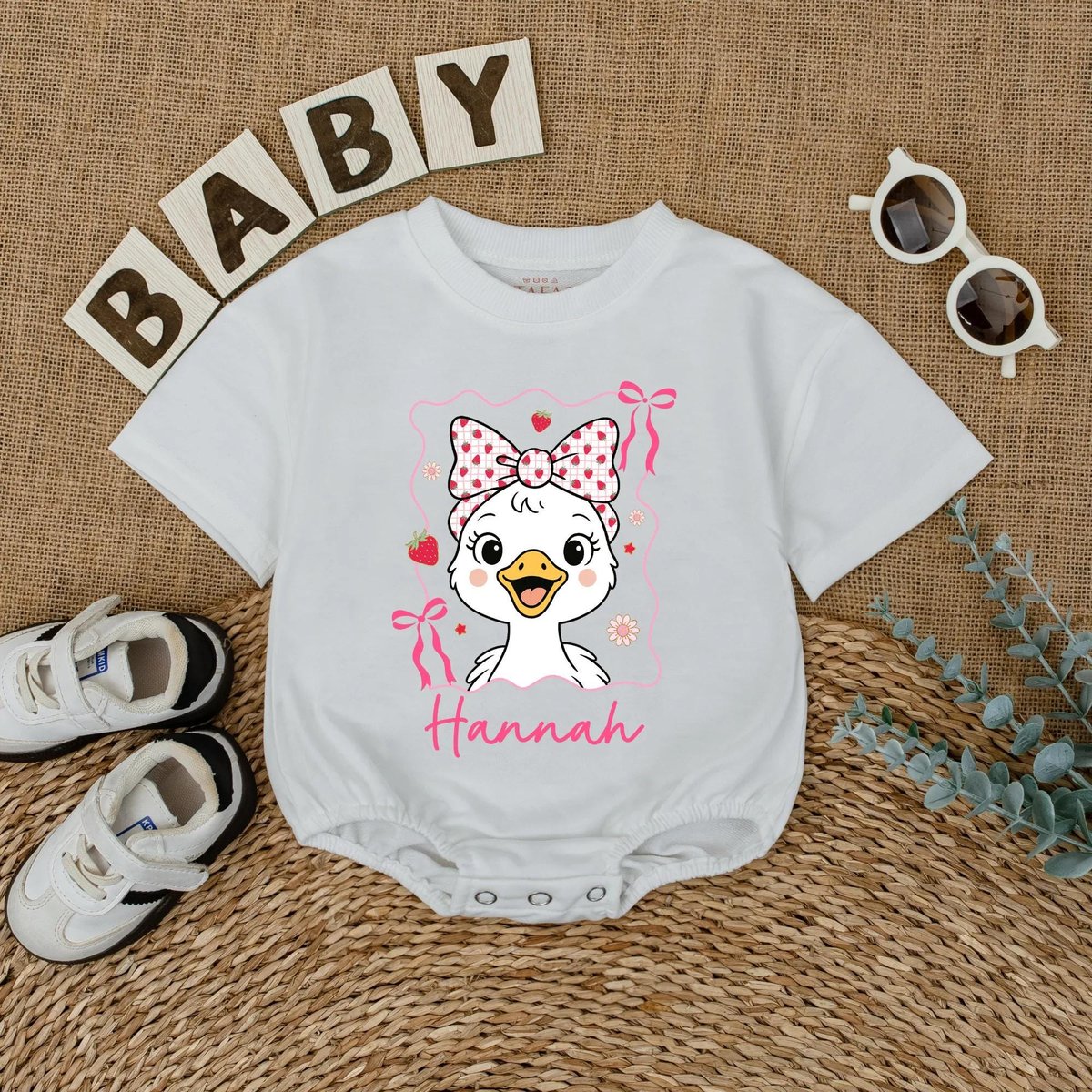 Personalized Cute Pink Bow Goose Baby Romper Summer Strawberry Baby Bodysuit Custom Name Baby Outfit 430