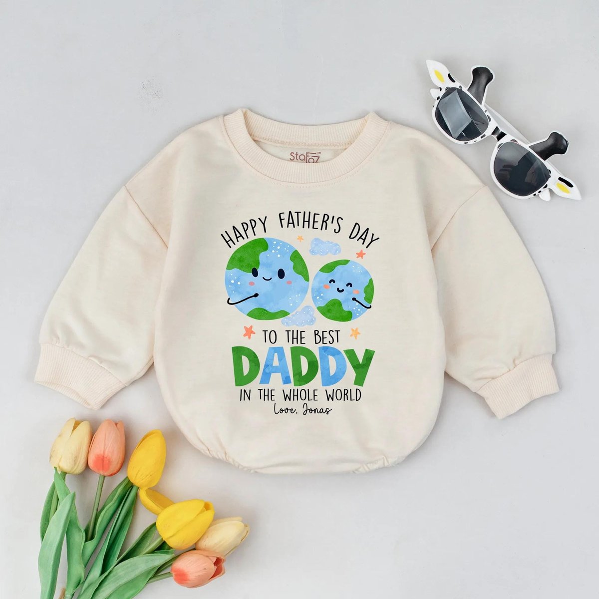 Personalized Fathers Day Bubble Romper Best Daddy in the World Bodysuit Cute Fathers Day Outfit Cust 431