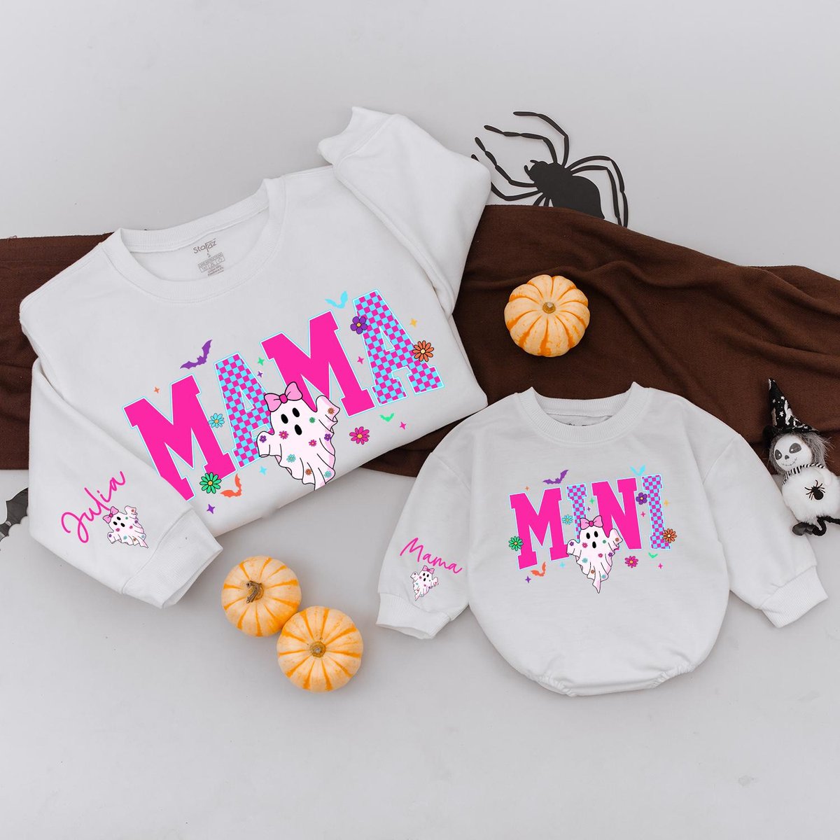 Personalized Mama Mini Halloween Matching Sweatshirts Mommy and Me Sweaters Retro Halloween Boo Cust 435