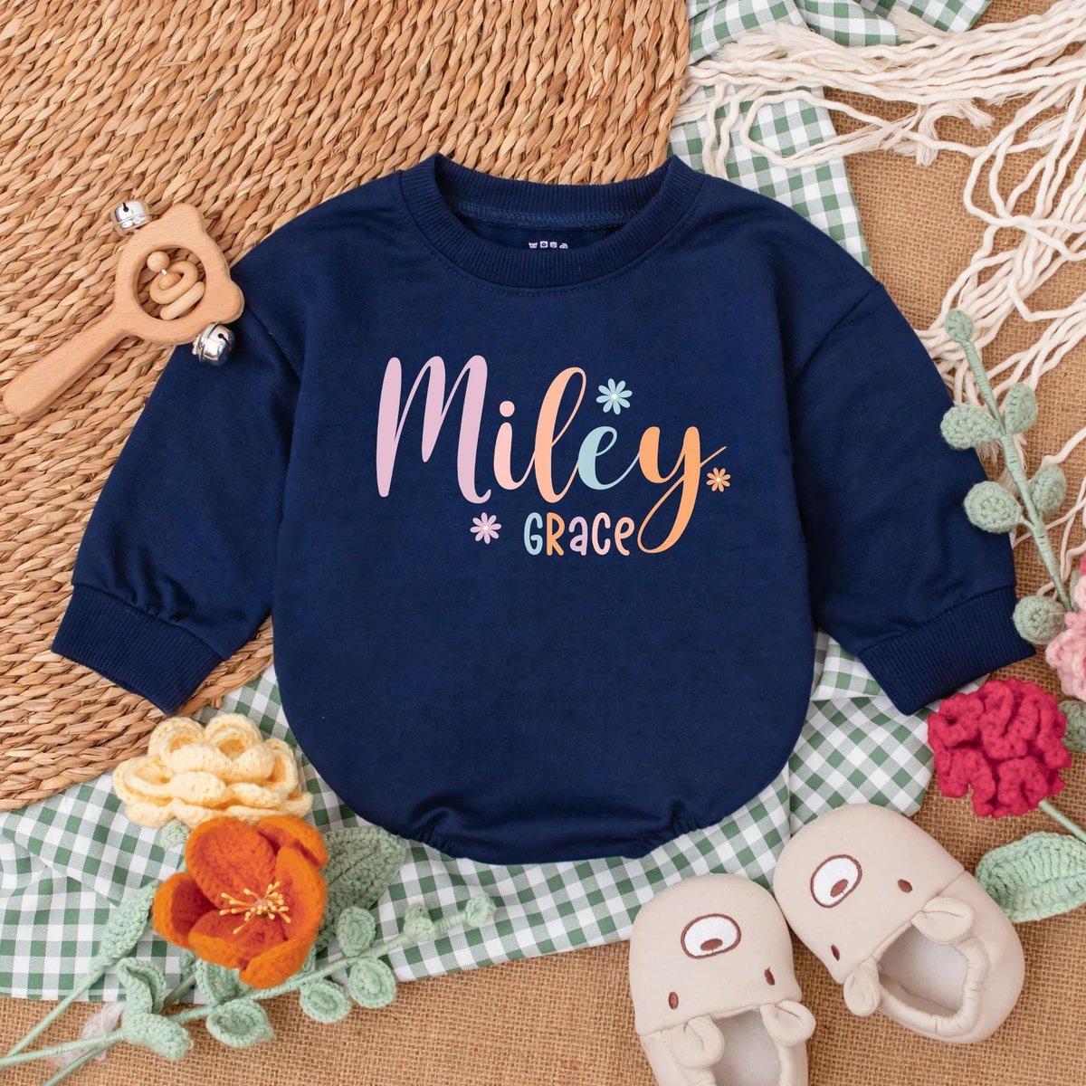 Personalized Name Daisy Baby Romper Cute Daisy Girls Bodysuit Baby Newborn Romper With Name Baby Gir 187