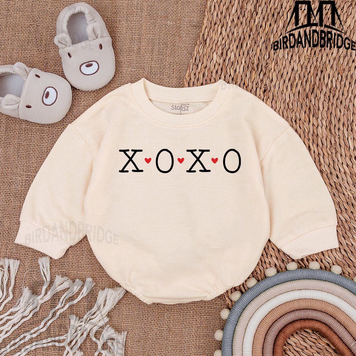 XOXO Valentines Day Baby Outfit Baby Announcement Bubble Romper Baby Clothes Valentine Baby bodysuit
